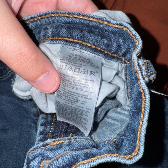 Old Navy Blue Boyfriend Jeans with Distressed Rips and Vintage Look - Picture 3 of 4